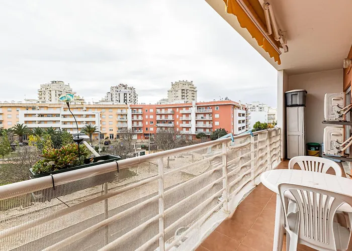 Golden Sand Apartment
